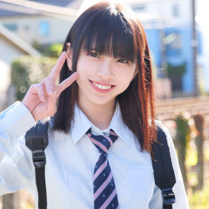 【SKHO-116】こはるちゃん シロウト速報 幼い雰囲気の美少女