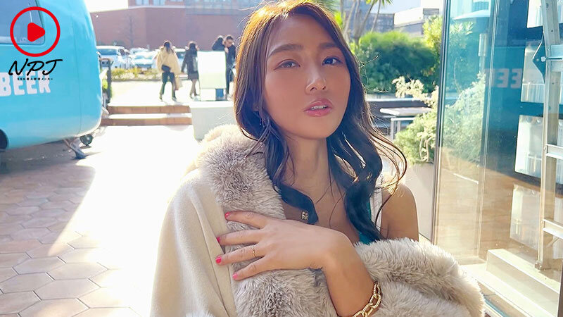 イ○スタで見つけた筋トレお姉さんは超超超超性欲強めでチ○ポバッキバキ即SEXが大好き！！ 「＃筋トレ好きと繋がりたい」と載せている女子はすぐヤレる！？承認欲求も性欲も強すぎるからDMアタック大成功！！1