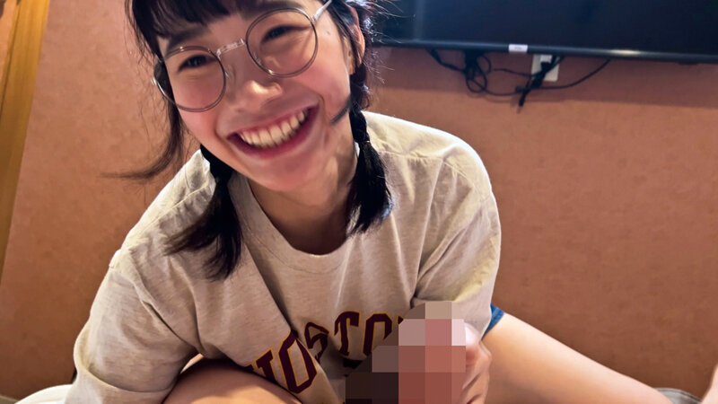 顔だけで抜ける僕らの色白オナペットちゃんと、仲良しワイワイ何回射精できるかゲームを開催！5
