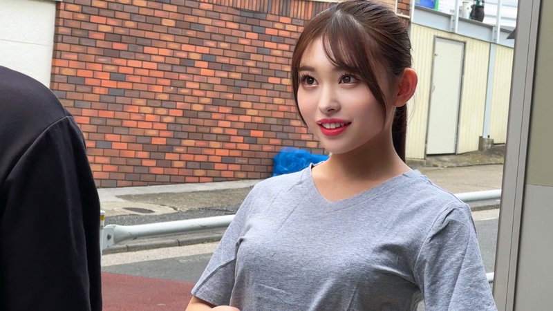 ひなこさん　素人ムクムク-職-　smjs078　休憩中に街ブラをしていたひなこさんをガチナンパ！3