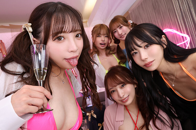 【bibivr00151】【VR】［おっぱぶシリーズ誕生10周年記念］-画像-美女パーティー
