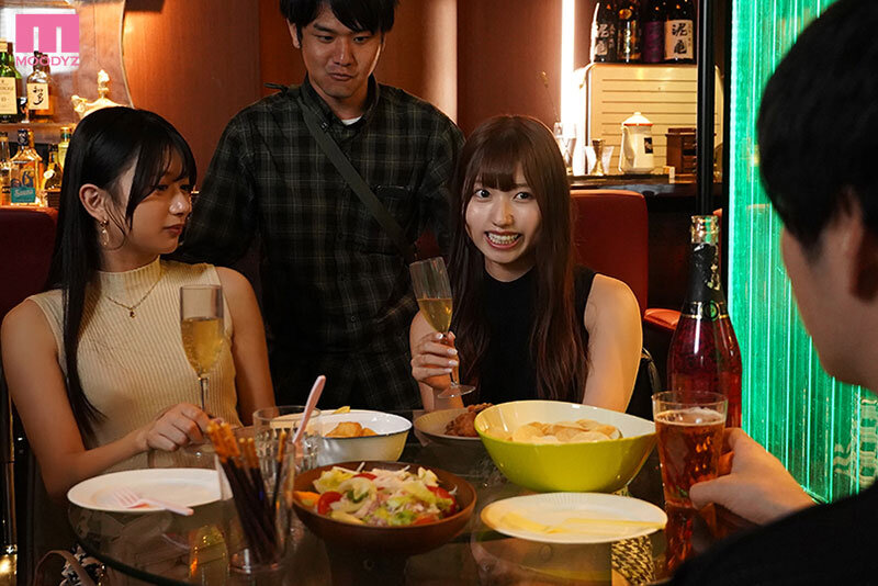 【MIAB-452】元カノ相部屋同窓会 5年ぶりに再会した元カノ2人と飲んだらお酒に酔って昔の恋話が再燃！朝まで奪い合い中出し 逢沢みゆ 北岡果林-画像-飲み会