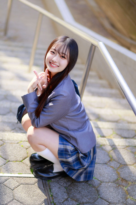 【DEAA-004】かほちゃん 電影シロウト-青春-画像-かわいい女子校生の笑顔