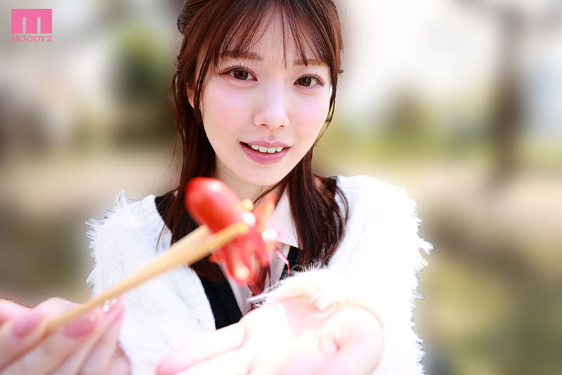 【MDVR-369】【VR】石川澪-画像-野外でランチ。